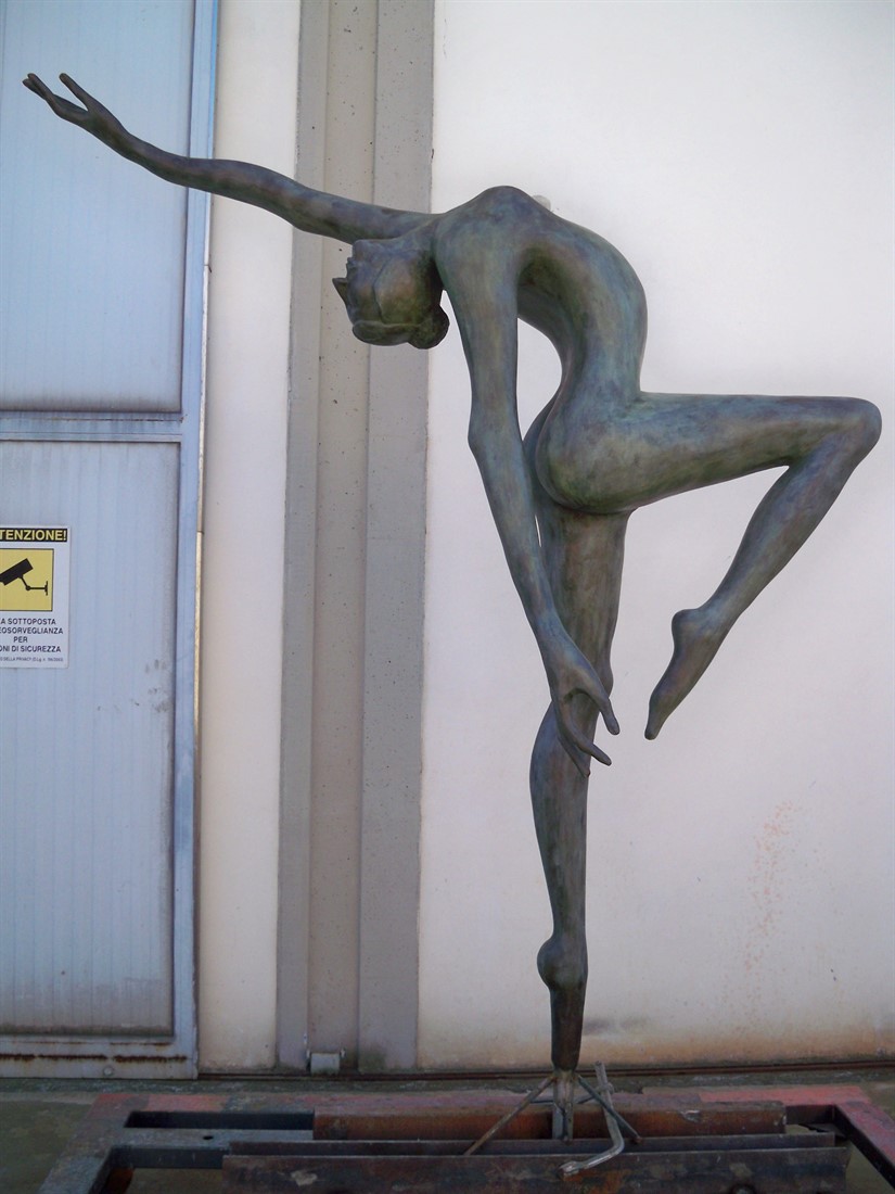 Manzi Antonio - Ballerina h. cm. 260