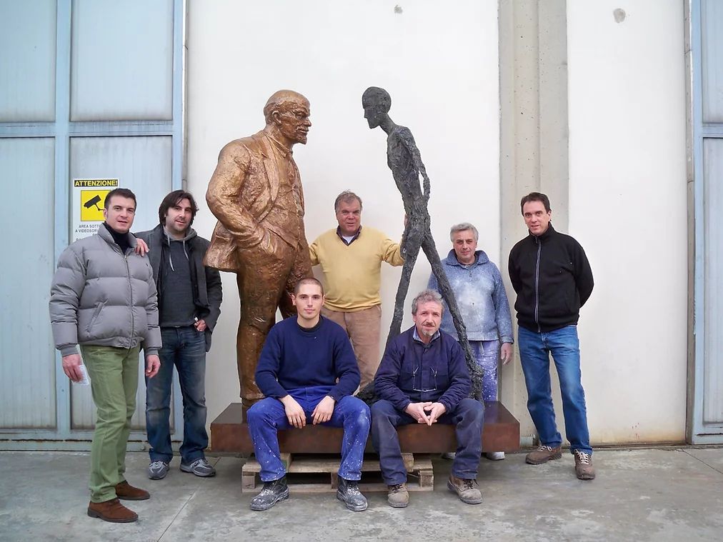 Sokov Leonid - Meeting Two Sculptures - Lenin & Giacometti h. cm. 225